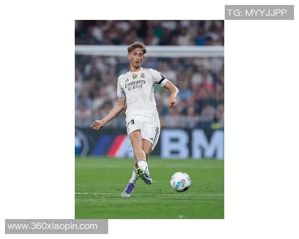 全球最帅足球球星前十名盘点 颜值与球技并存的顶级男神